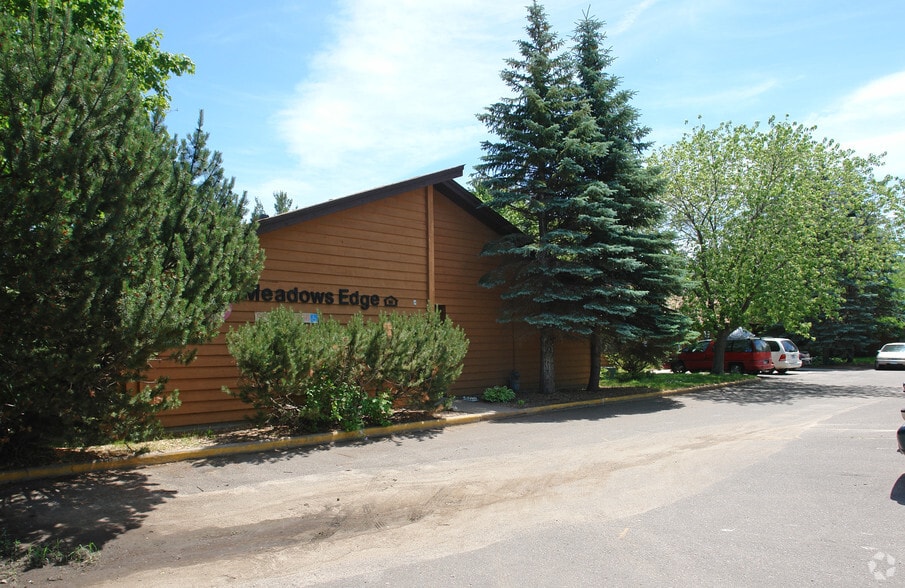 106 County Rd 5 NE, Isanti, MN for sale - Primary Photo - Image 1 of 2