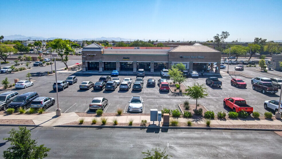 7700 S Priest Dr, Tempe, AZ à louer - Photo du bâtiment - Image 3 de 10