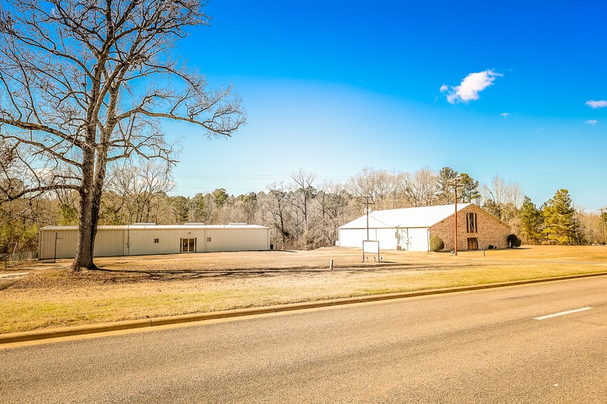 5805 HWY 135, Gladewater, TX for sale - Building Photo - Image 2 of 60
