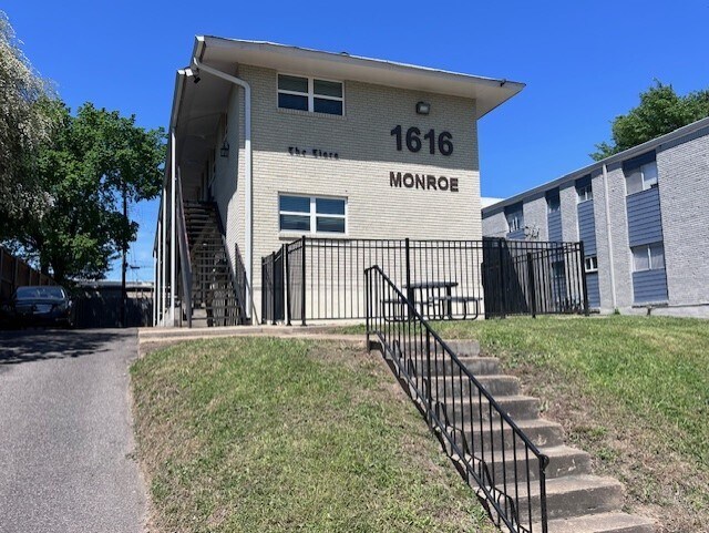 1616 Monroe Ave, Memphis, TN for sale Building Photo- Image 1 of 25