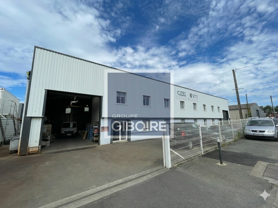 Industrial in Rennes for sale Building Photo- Image 1 of 15