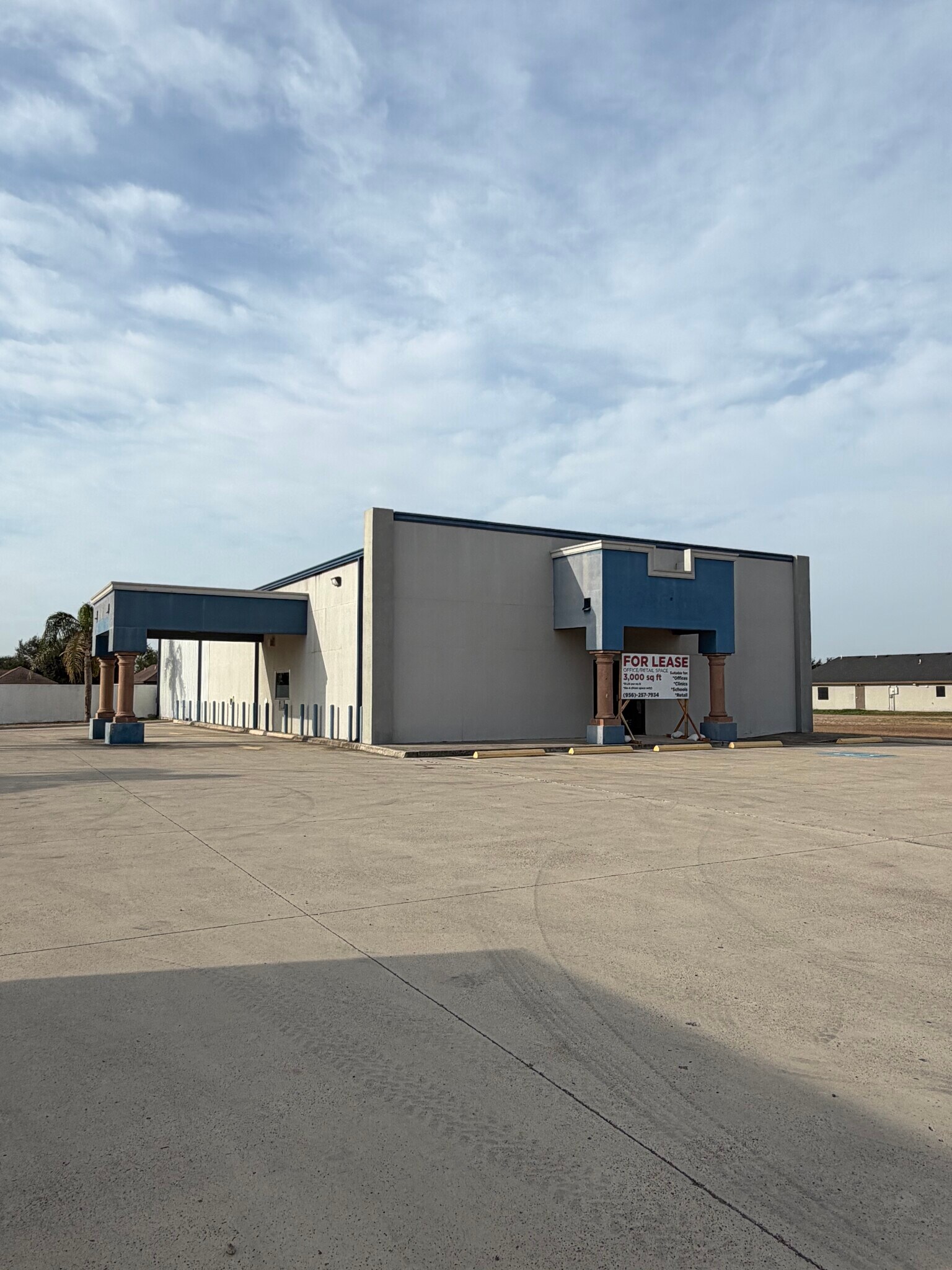 3543 W US Highway 83, Rio Grande City, TX à louer Photo du bâtiment- Image 1 de 23