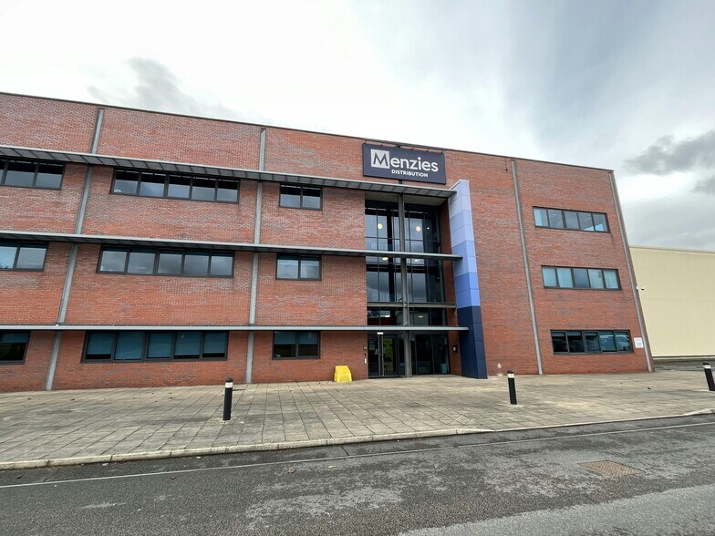 Tuscany Way, Normanton à louer - Photo du bâtiment - Image 2 de 3