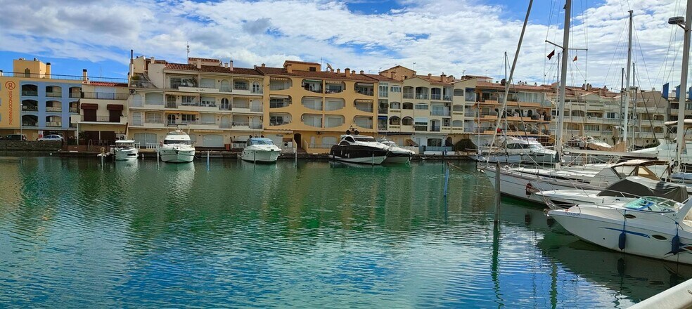 Commerce de détail dans Castelló d'Empúries, Gerona à louer - Autre - Image 2 de 5