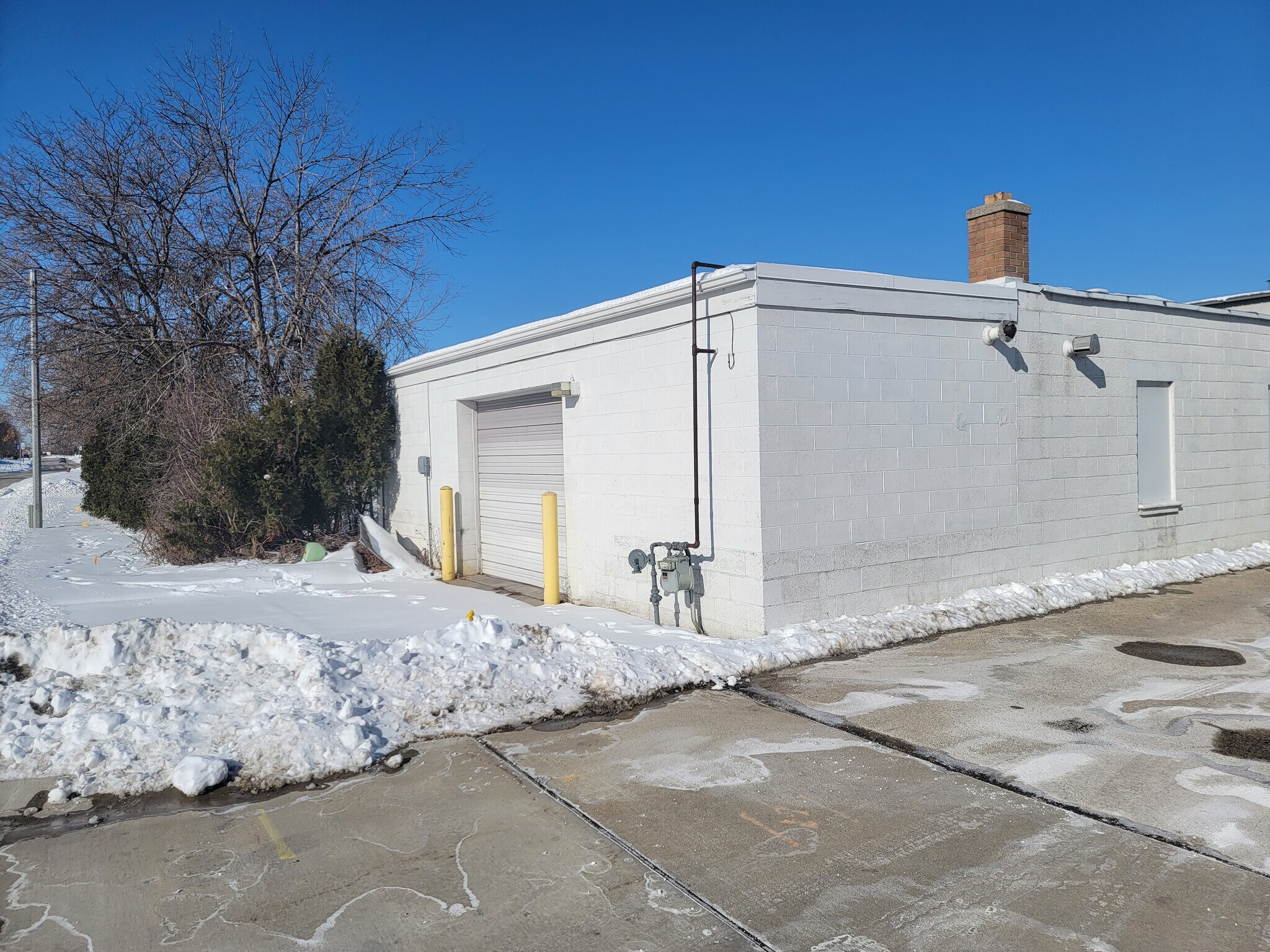 6039 S Howell Ave, Milwaukee, WI à vendre Photo du bâtiment- Image 1 de 1