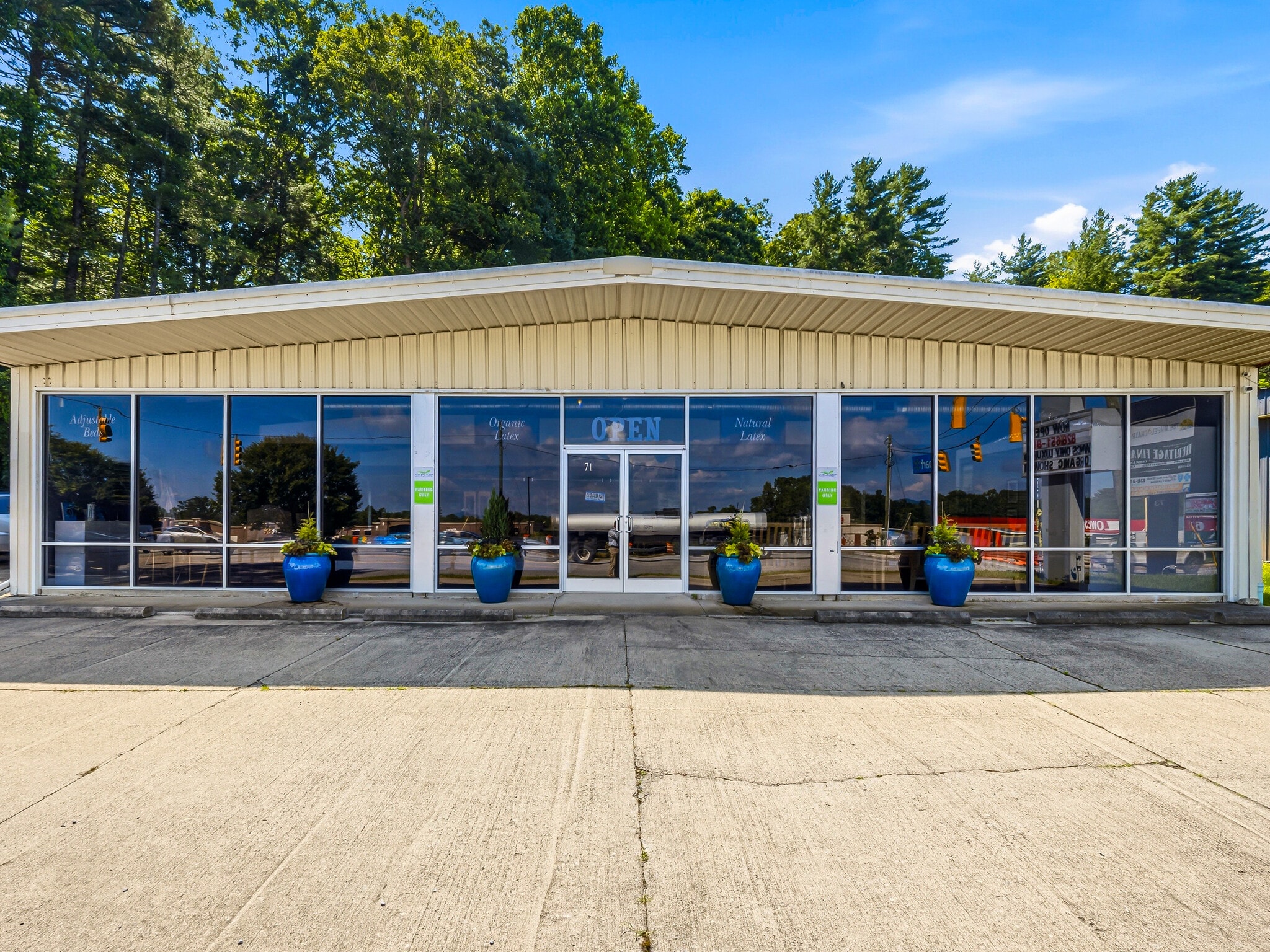 71 Airport Rd, Arden, NC for sale Building Photo- Image 1 of 21