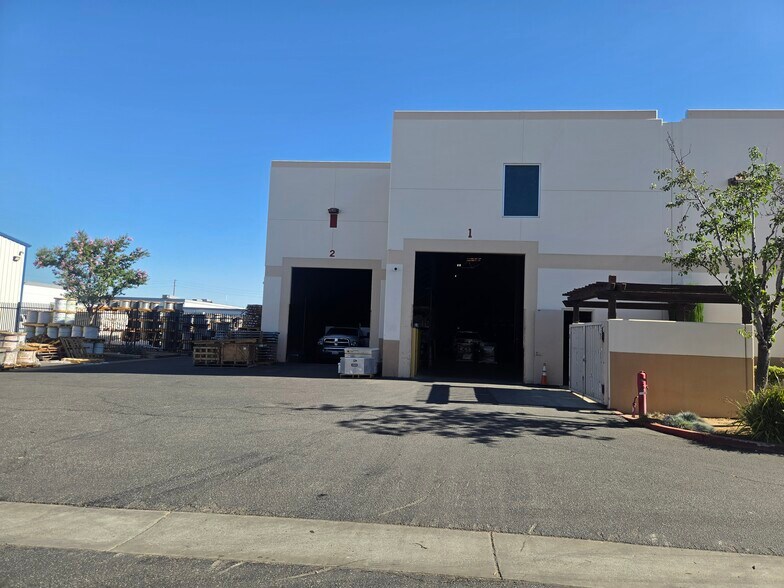 3464 Webster Ave, Perris, CA à vendre - Photo du bâtiment - Image 3 de 10