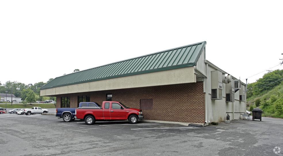 1440-1446 N Broad St, Tazewell, TN for lease - Building Photo - Image 2 of 6