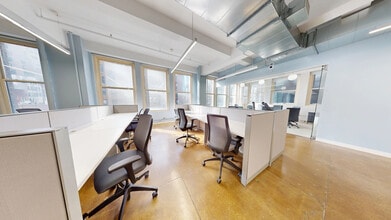 347 7th Ave, New York, NY for lease Interior Photo- Image 2 of 6