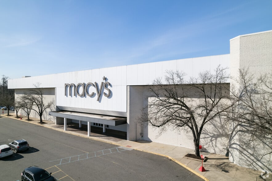 1250 Baltimore Pike, Springfield Township, PA for lease - Building Photo - Image 2 of 6