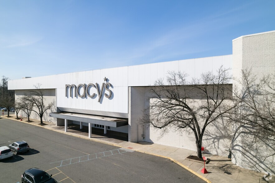 1250 Baltimore Pike, Springfield Township, PA à louer - Photo du bâtiment - Image 2 de 6