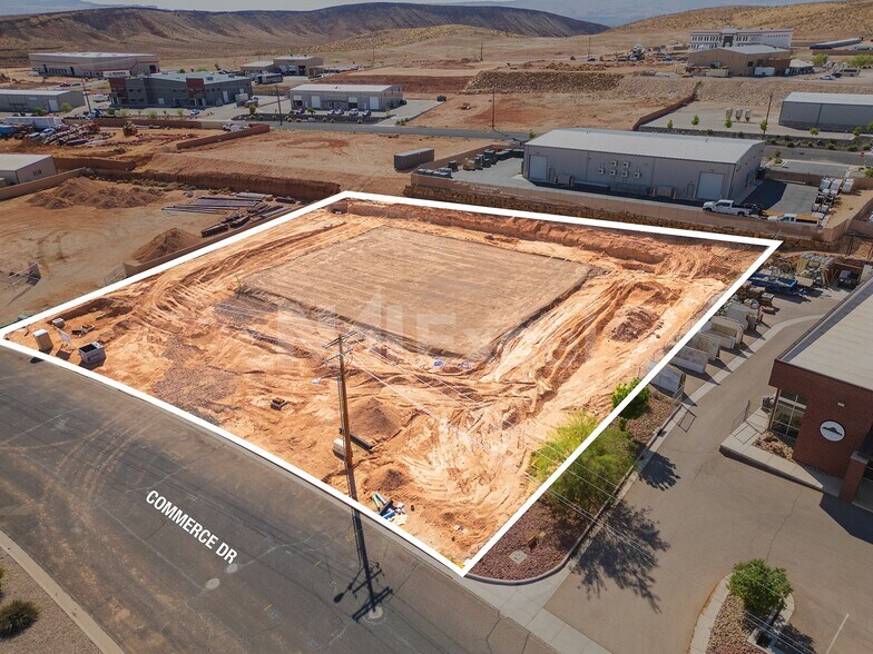 4460 Commerce Dr, St George, UT à vendre - Photo du bâtiment - Image 2 de 14