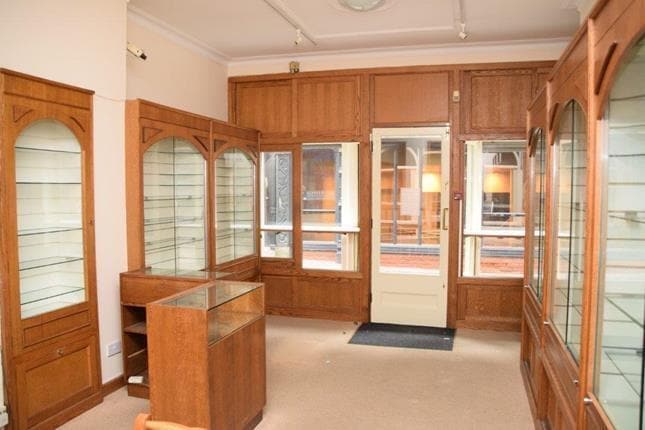 11 Thoroughfare, Ipswich à louer - Photo du bâtiment - Image 2 de 3