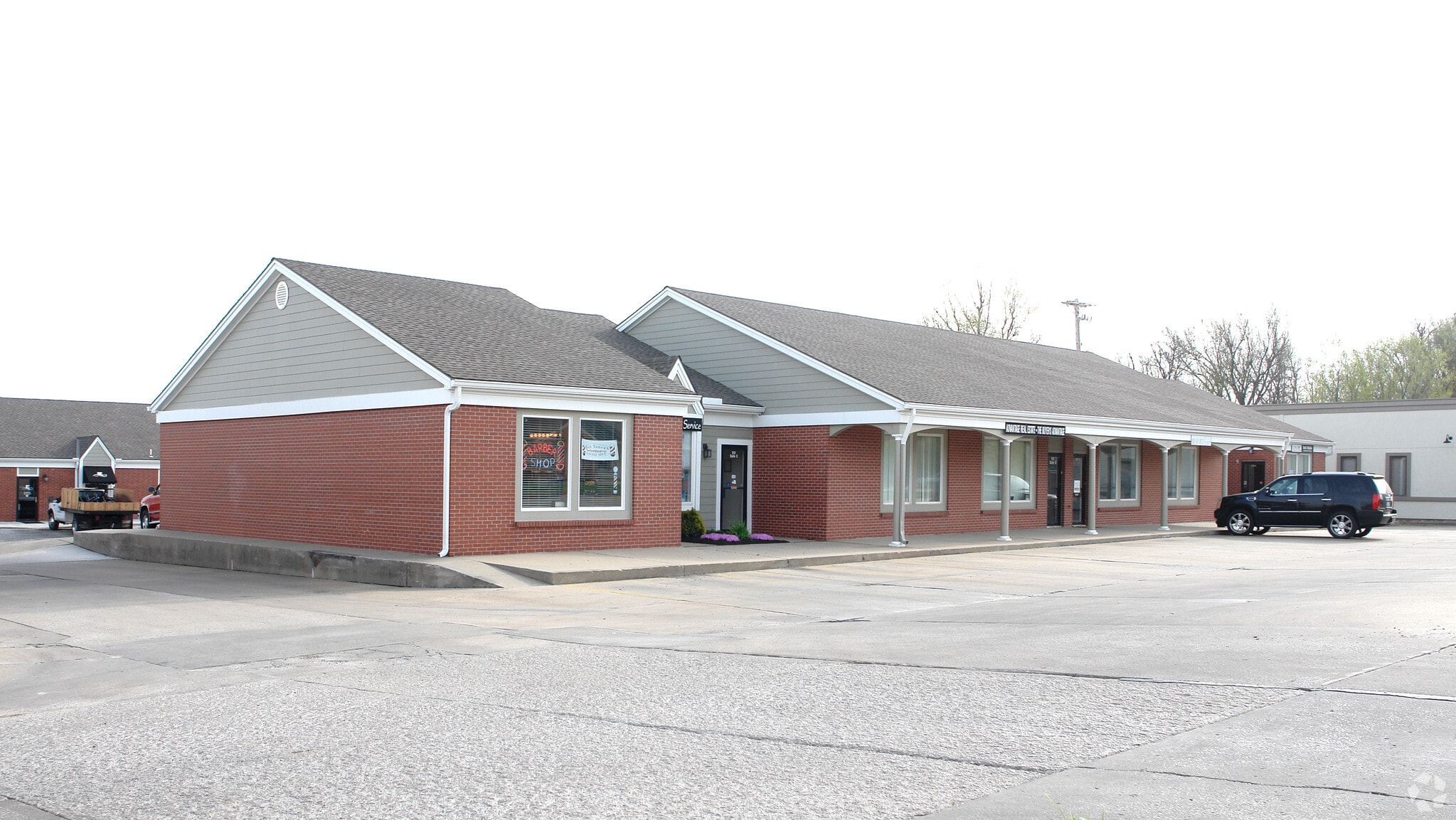 612 SW 3rd St, Lee's Summit, MO for lease Primary Photo- Image 1 of 8