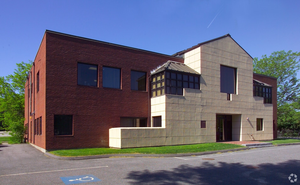 1000 Plain St, Marshfield, MA à vendre - Photo du bâtiment - Image 3 de 14