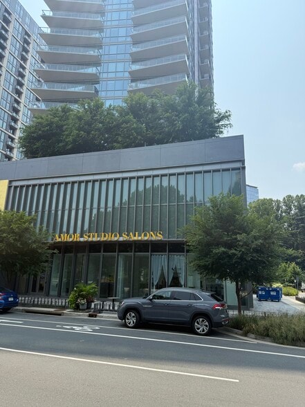7917 Westpark Dr, Tysons, VA for lease - Building Photo - Image 1 of 3