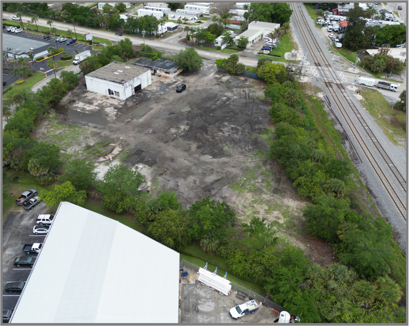 825 8th St, Vero Beach, FL for lease Primary Photo- Image 1 of 2