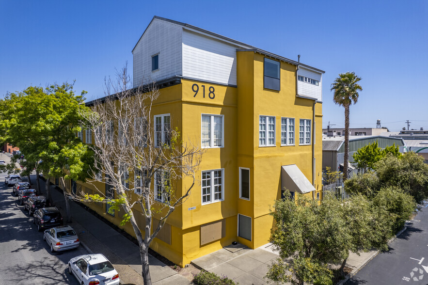 2607 7th St, Berkeley, CA for lease - Building Photo - Image 2 of 9