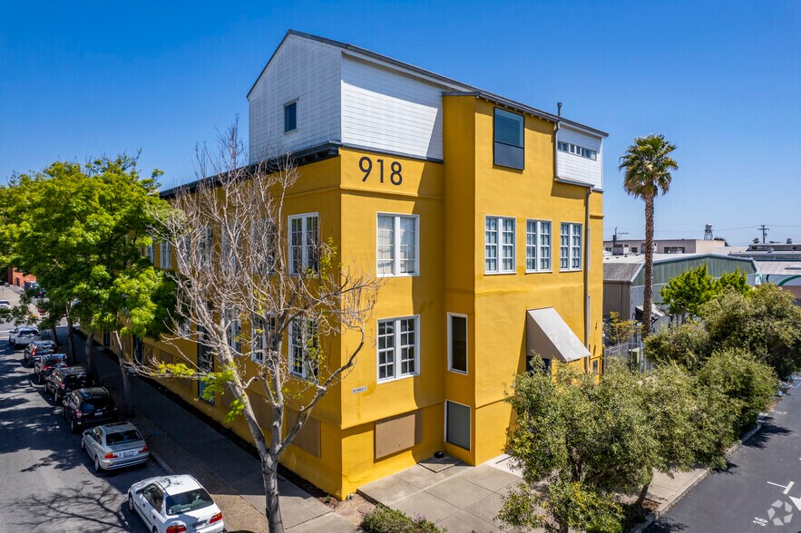 2607 7th St, Berkeley, CA à louer - Photo du bâtiment - Image 2 de 6