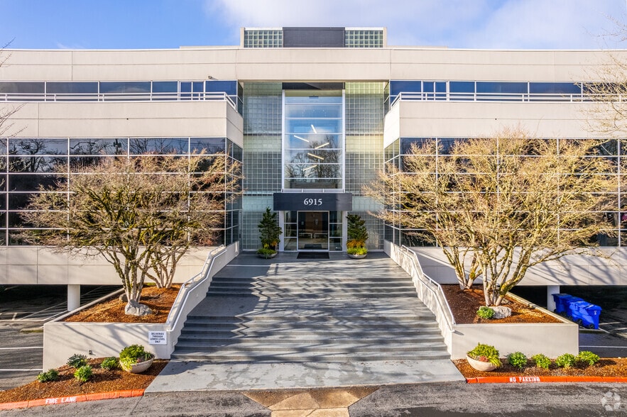 6915 SW MacAdam Ave, Portland, OR for lease - Building Photo - Image 3 of 4