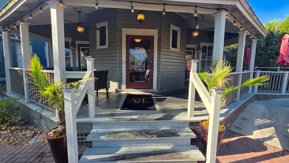 310 E Tarpon Ave, Tarpon Springs, FL for sale - Building Photo - Image 2 of 38