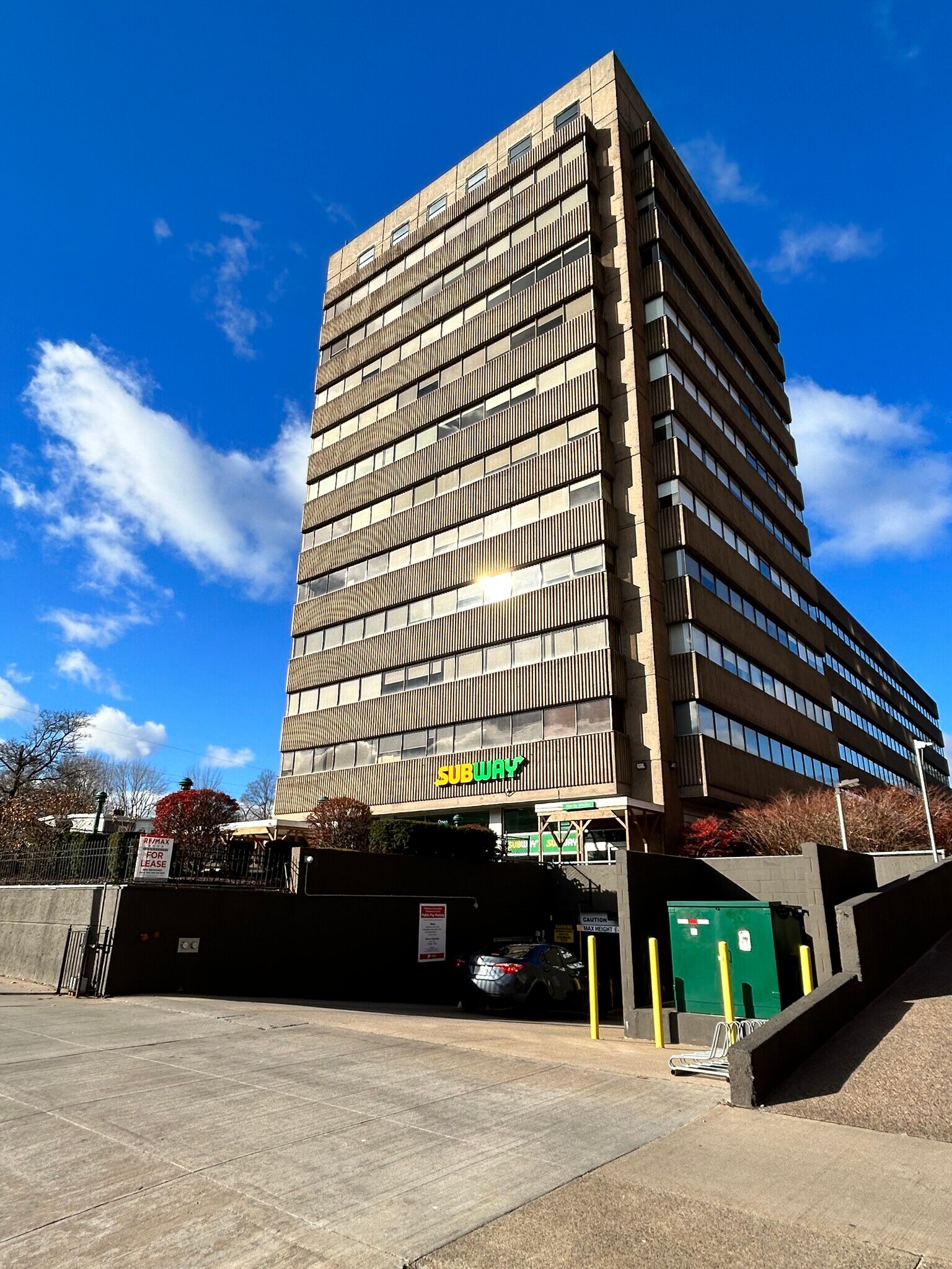 5991 Spring Garden Rd, Halifax, NS for lease Building Photo- Image 1 of 6