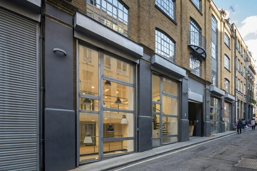 8-14 Vine Hl, Londres à louer - Photo du bâtiment - Image 1 de 38