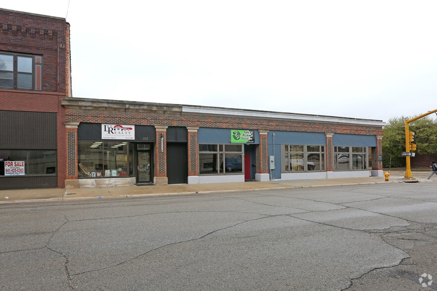 105 S Delaware Ave, Mason City, IA for lease - Building Photo - Image 2 of 3