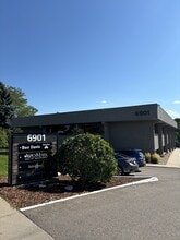 6901 S Yosemite St, Englewood, CO for lease Interior Photo- Image 2 of 4