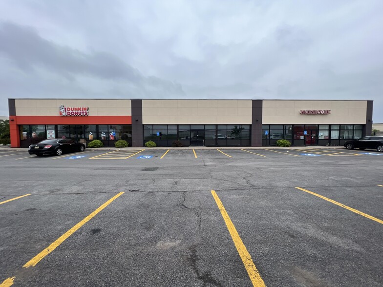 1300 Scottsville Rd, Rochester, NY for lease - Building Photo - Image 2 of 4