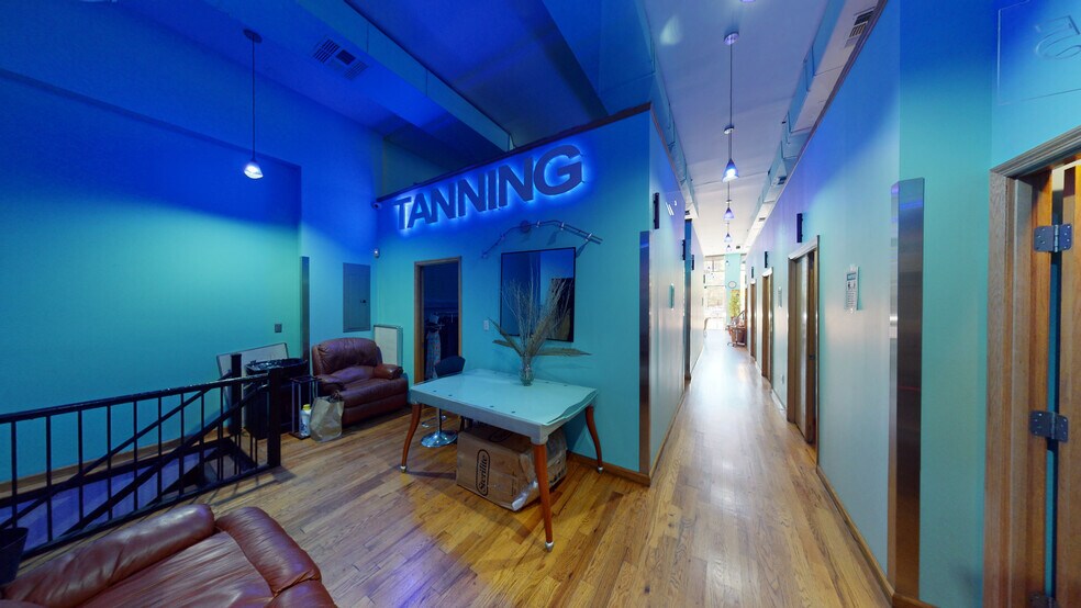 842 Manhattan Ave, Brooklyn, NY à louer - Photo du bâtiment - Image 3 de 7