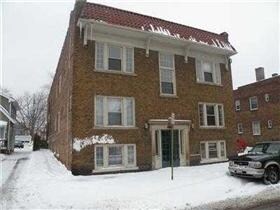 2018 Lakeland Ave, Lakewood, OH à vendre - Photo principale - Image 1 de 11