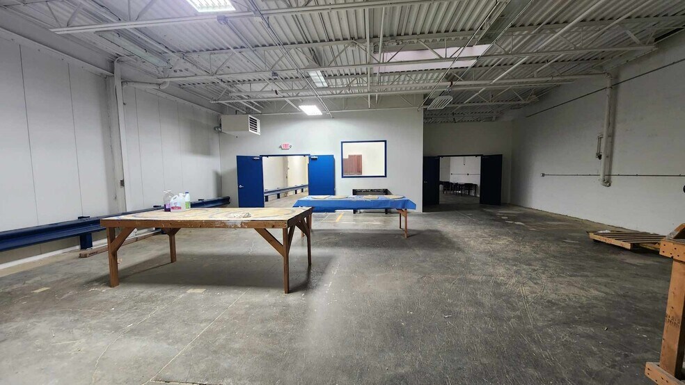 286 W Greenwich Rd, Seville, OH à louer - Photo intérieure - Image 3 de 7