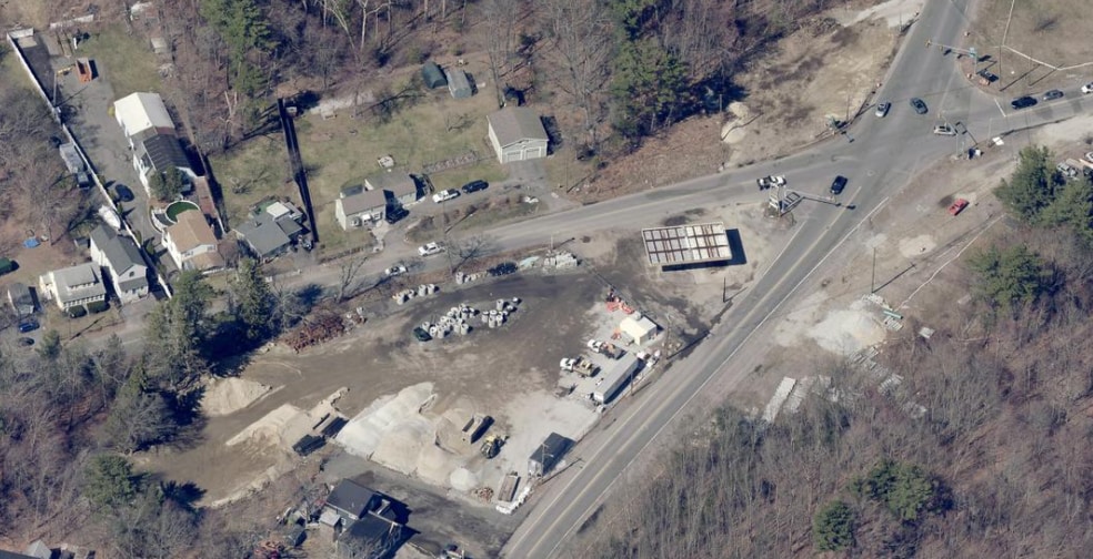 221 Lafayette Rd, Salisbury, MA for lease - Building Photo - Image 3 of 4