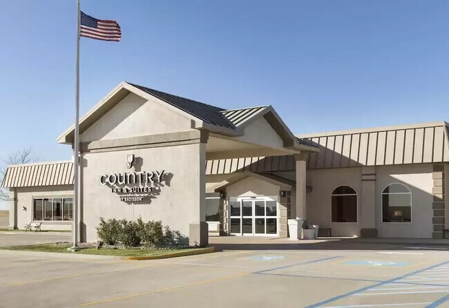 More details for 664 Chase Blvd, Sidney, NE - Hospitality for Sale