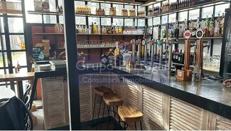 Plus de détails pour Commerce de détail à louer