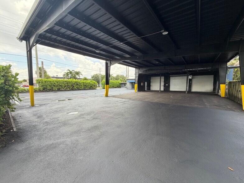 2600 SW 3rd Ave, Fort Lauderdale, FL à louer - Photo du bâtiment - Image 3 de 10
