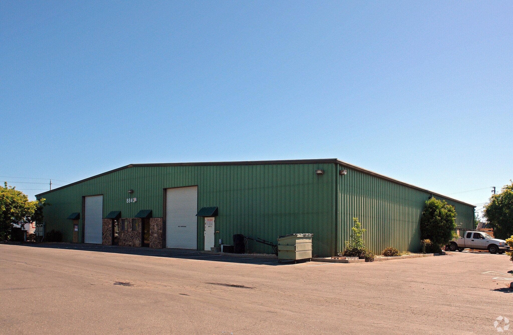 8842 Elder Creek Rd, Sacramento, CA à vendre Photo du bâtiment- Image 1 de 1