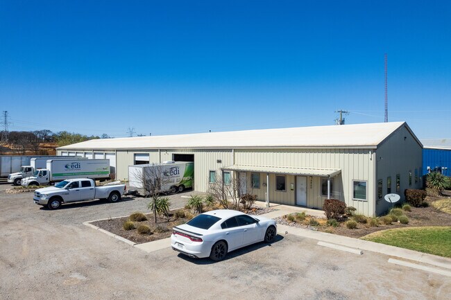 Plus de détails pour 4860-4862 Kennedale New Hope Rd, Fort Worth, TX - Industriel à louer