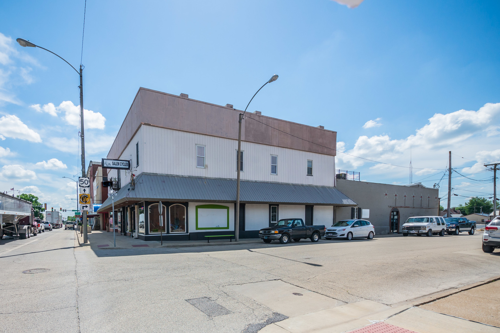 121-123 W Main St, Salem, IL for sale Building Photo- Image 1 of 1