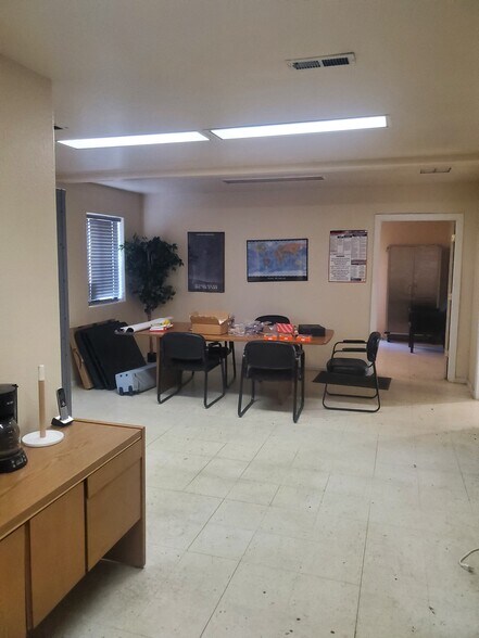 1760 Gunnison Ave, Delta, CO à vendre - Photo intérieure - Image 3 de 19