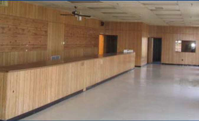 731 E Brooks Rd, Memphis, TN à vendre - Photo du bâtiment - Image 3 de 16