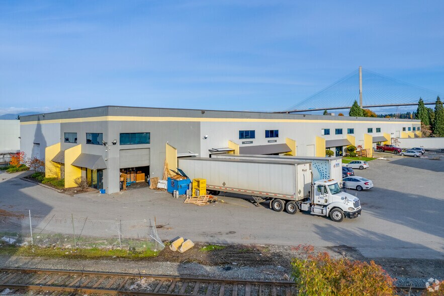 464 Fraserview Pl, Delta, BC à louer - Photo du bâtiment - Image 3 de 3