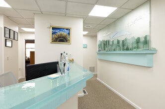 13344 1st Ave NE, Seattle, WA for lease Interior Photo- Image 2 of 8