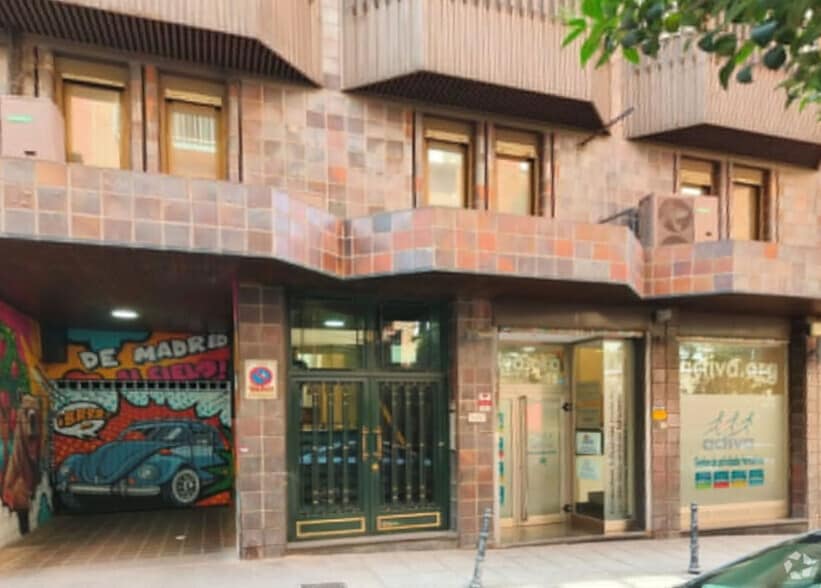 Calle del Conde Duque, 6, Madrid, Madrid for lease - Building Photo - Image 2 of 2
