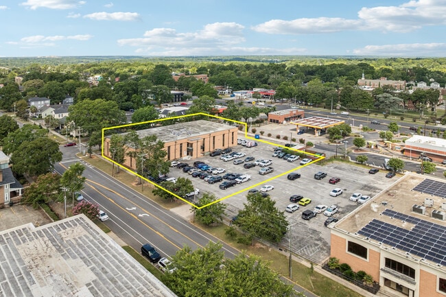 Plus de détails pour 2000 Park St, Columbia, SC - Bureau aux enchères