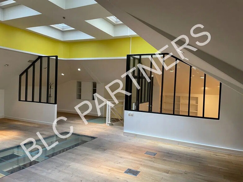 Bureau dans Paris à vendre - Photo intérieure - Image 1 de 8