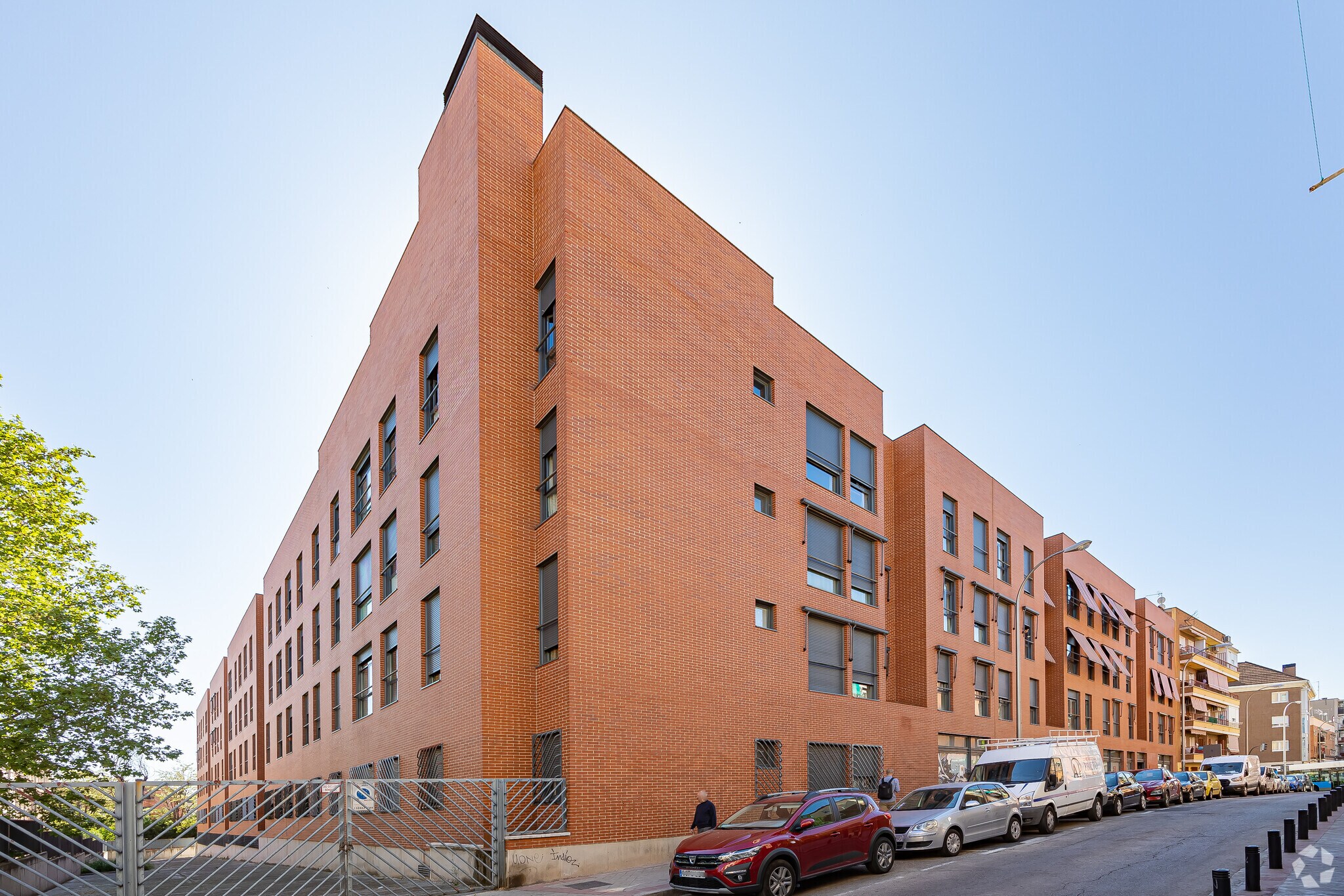 Calle de Joaquín Turina, Madrid, Madrid à vendre Photo principale- Image 1 de 5