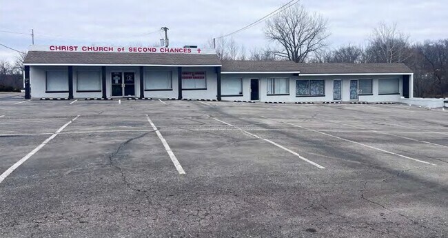 Plus de détails pour 8132-8136 Leavenworth Rd, Kansas City, KS - Commerce de détail, Industriel à louer