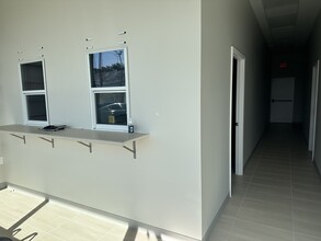 701 Pin Oak Rd, Katy, TX à louer Photo intérieure- Image 2 de 14